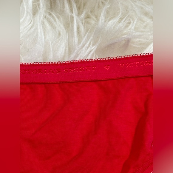 Victorias Secret Vivtage Baby It’s Cold Outside” Cotton Pantie - Picture 2 of 6